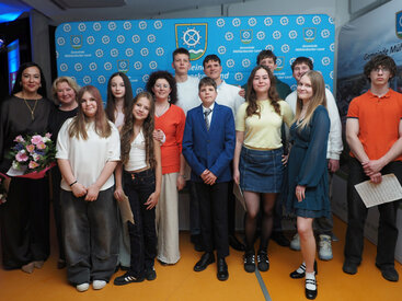 Kinder- und Jugendchor Ukraina Nova